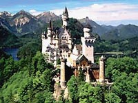 ノイシュヴァンシュタイン城とリンダーホーフ城1日観光・エコノミー(E)